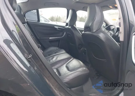 2012 Volvo S60 T5 из США, поврежденный, VIN YV1622FS2C2095270